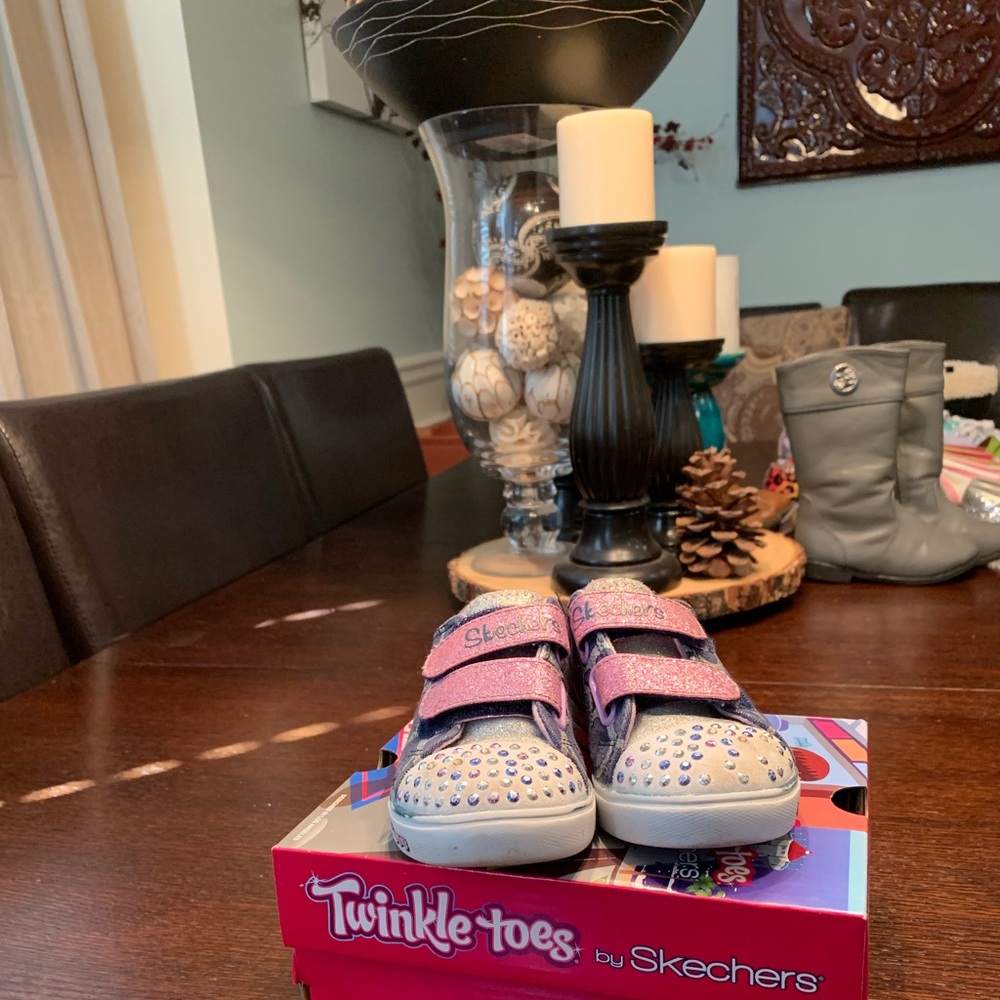 Sketchers, Twinkle Toes